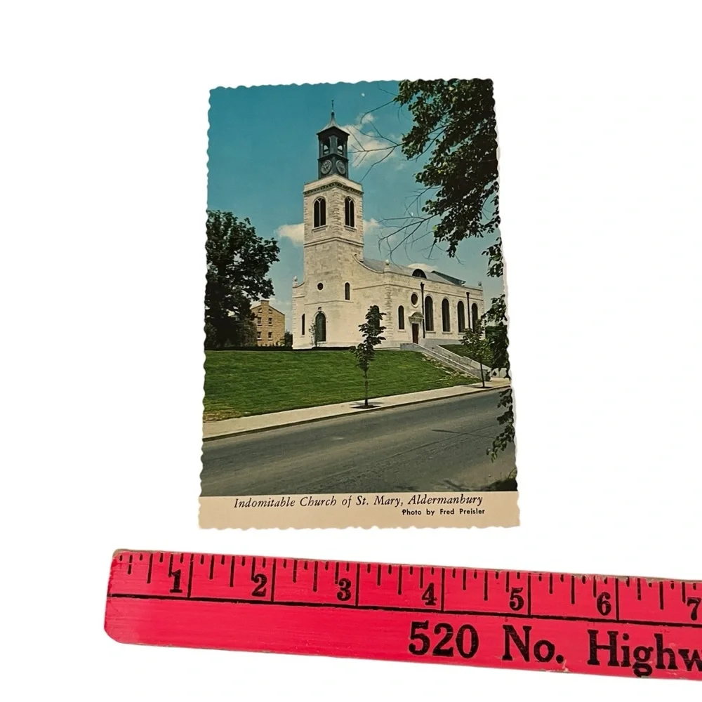 2 Unused Vintage Post Cards Indomitable Church of St Mary Aldemanbury